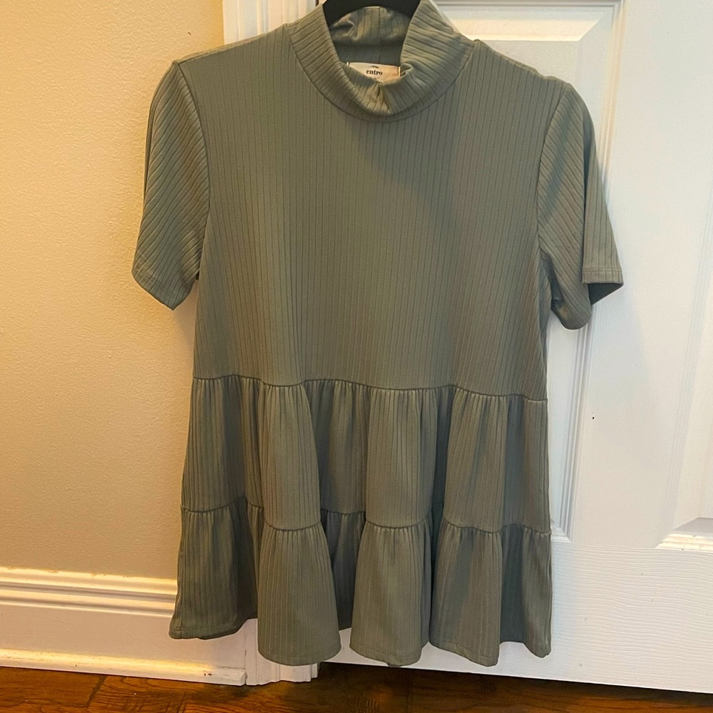 Entro Sage Green Tier Ribbed Top - Brand new without tags!!